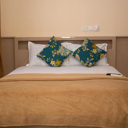Exotic Palace Hotel ทีมา ภายนอก รูปภาพ